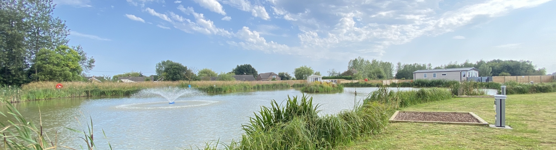 Parkside caravan park and fishing lakes