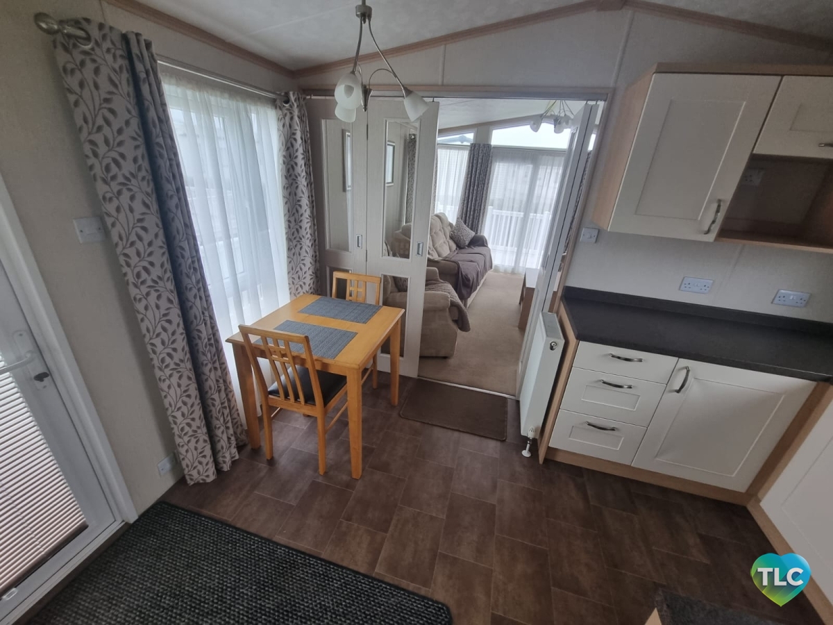 Pre Owned Pemberton Abingdon 2014 for Sale Static Caravan Holiday Home