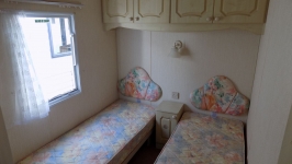 Willerby Granada 2-bedroom 2000 6