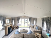 Willerby Dorchester 9