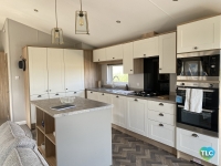 Willerby Pinehurst at Meadowview Lakes - open 12 months 18