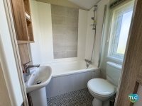 Willerby Vogue Classique at Country Meadows 21
