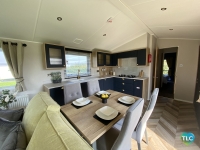 Willerby Gainsborough at Meadow View Lakes 8