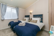 Swift Edmonton Lodge (Twin) 3