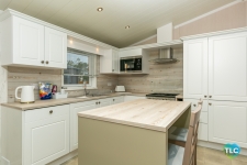 Swift Edmonton Lodge (Twin) 10