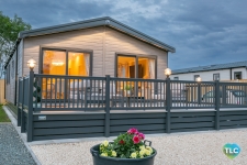 Swift Edmonton Lodge (Twin) 13
