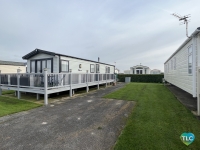 Willerby Avonmore Limited Edition - Including Decking - Cherry Lea Park 1