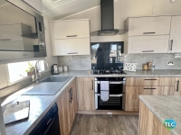 Willerby Waverley 9